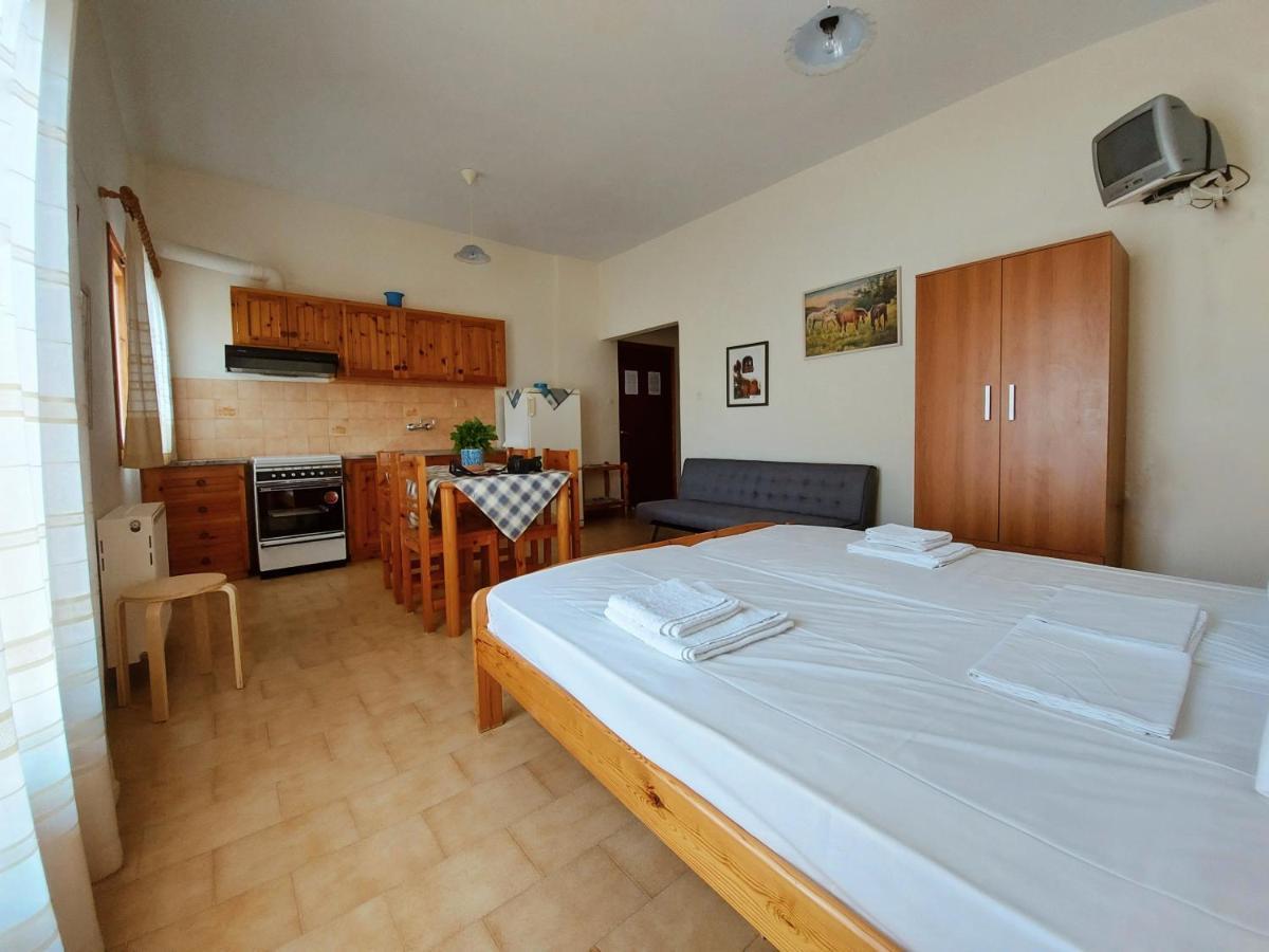 2 Space - Selfcatering Apartment Helen No 7 Хіропігадо Екстер'єр фото