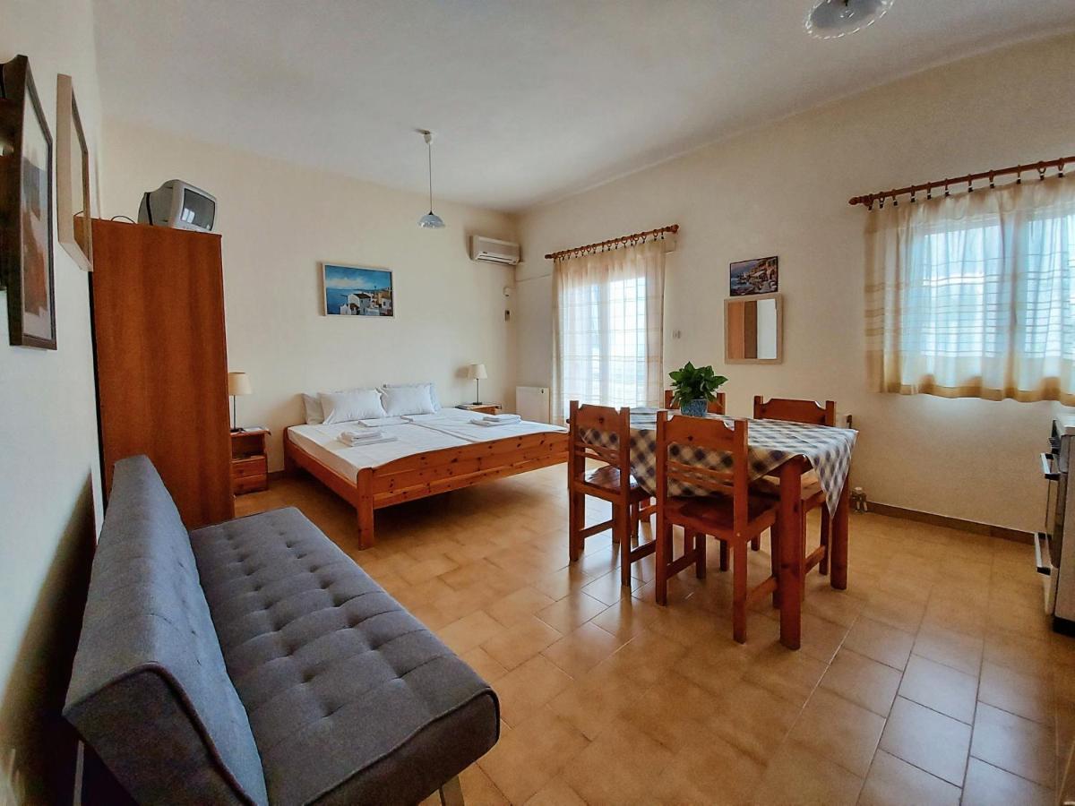 2 Space - Selfcatering Apartment Helen No 7 Хіропігадо Екстер'єр фото